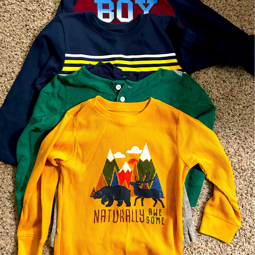 Set of 4 long sleeve 4T boy shirts.